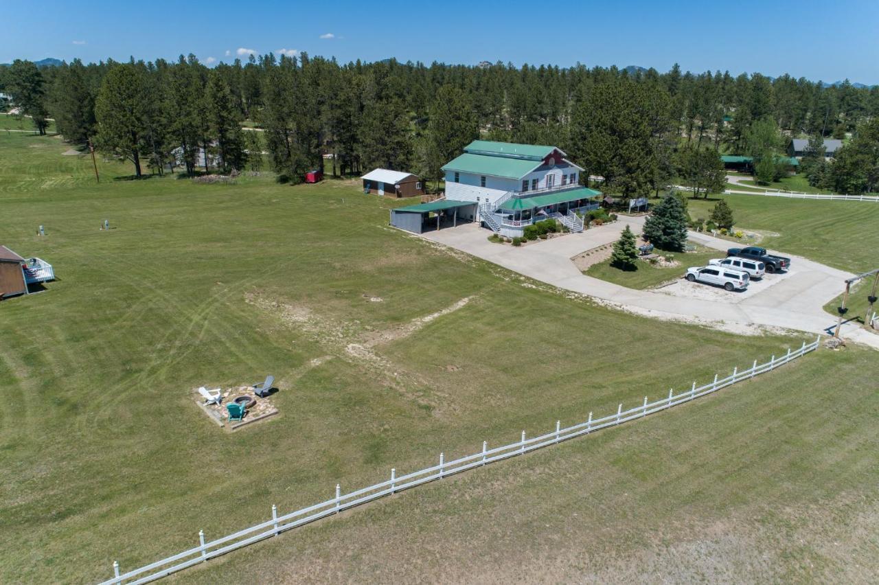 Eagle'S Landing Lodge Custer Esterno foto