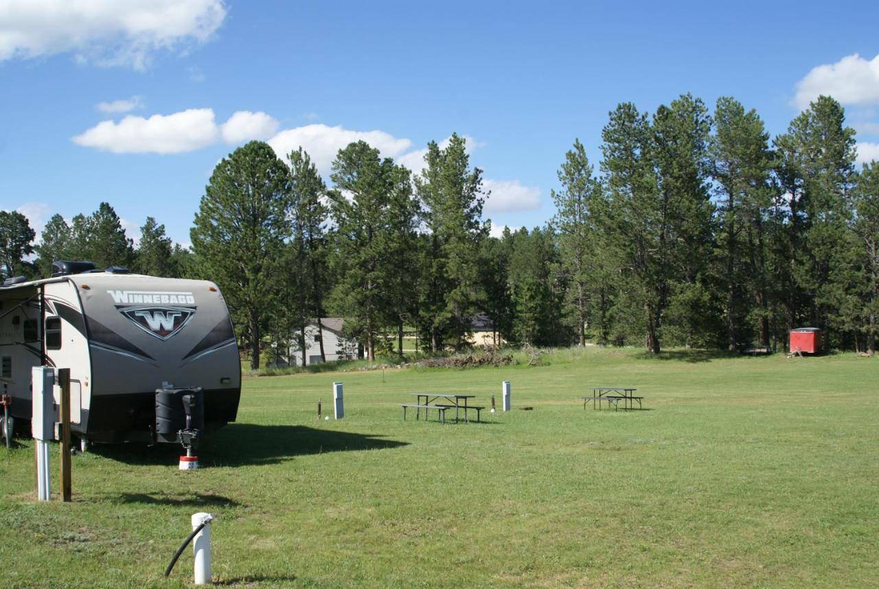 Eagle'S Landing Lodge Custer Esterno foto